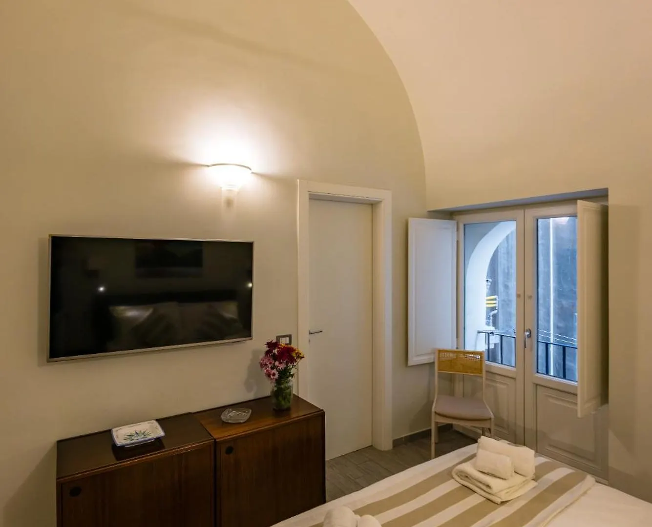 Apartment Tribunali231 Naples